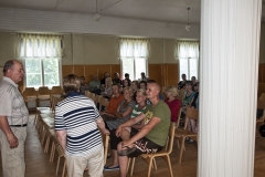 Historiakirjan julkistaminen ja seuramerkkien jako